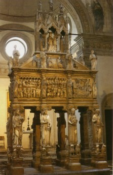 S. Eustorgio: Arca di S. Pietro Martire (G. di Balduccio)
