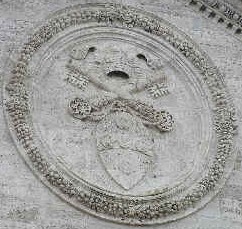 Duomo_Timpano-stemma di Pio II