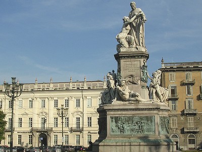 Monumento a Cavour